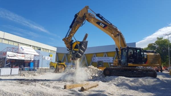MBクラッシャー BF90.3 バケットクラッシャー アタッチメント キャタピラー 336F