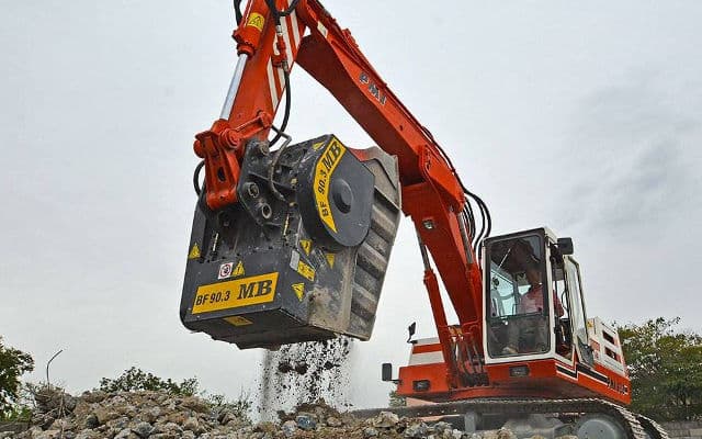 BF90.3 MorelliPMI Italia