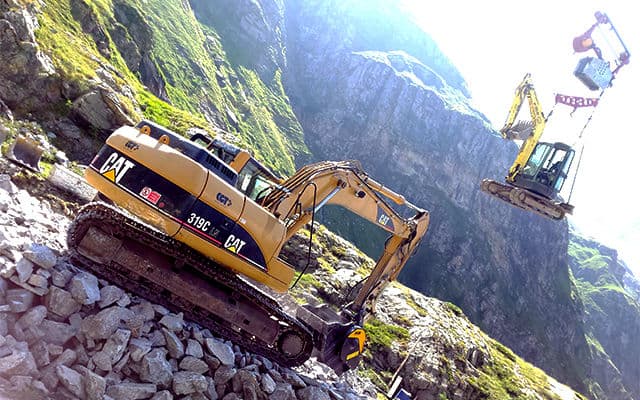 BF80.3 Caterpillar 319