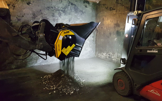 MB L200 Caterpillar 938H Germany foundry