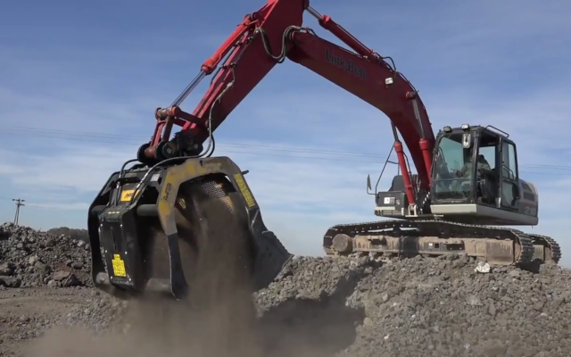 MB S18 Link Belt 210 X2 Argentina foundry scraps