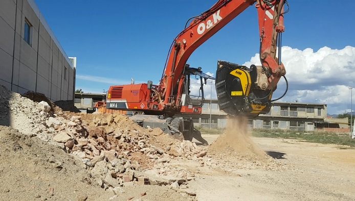 MB クラッシャー BF80.3 S4 グラップル アタッチメント O&K